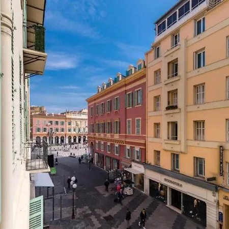 Massena 2 - Great Location Massena Square With Ac