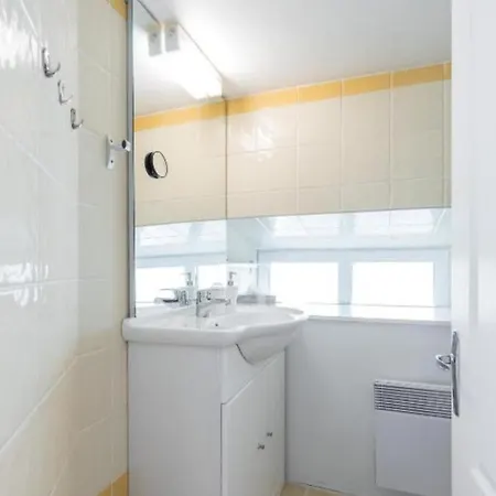 Massena 2 - Great Location Massena Square With Ac Apartament